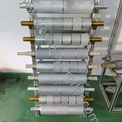 ম্যানুয়াল অপারেশন ওয়ে এমবসডিং রোলার লেদার শিপিং পদ্ধতি সমুদ্র / বায়ু দ্বারা
